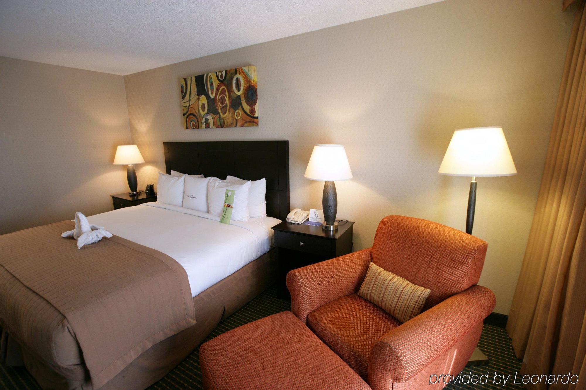 Doubletree By Hilton Dallas Market Center Kamer foto